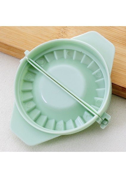 Yeşil Stil Plastik Mantı Kalıbı Ekmek Cep Jiaozi Maker Hamur Basınç Mantı Turta Ravioli El Kalıbı Mutfak Yaratıcı Dıy Araçları (Yurt Dışından) indirimleri