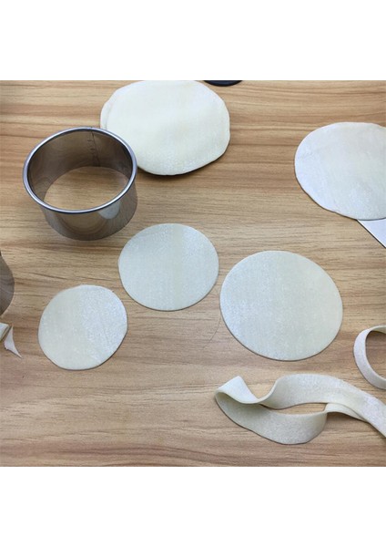 3 Adet Yuvarlak Stil Yuvarlak Çiçek Şekilli Hamur Kesme Aracı Mutfak Aletleri Paslanmaz Çelik Mantı Kesici Taşınabilir Mantı Kaplama Kalıpları (Yurt Dışından) modelleri