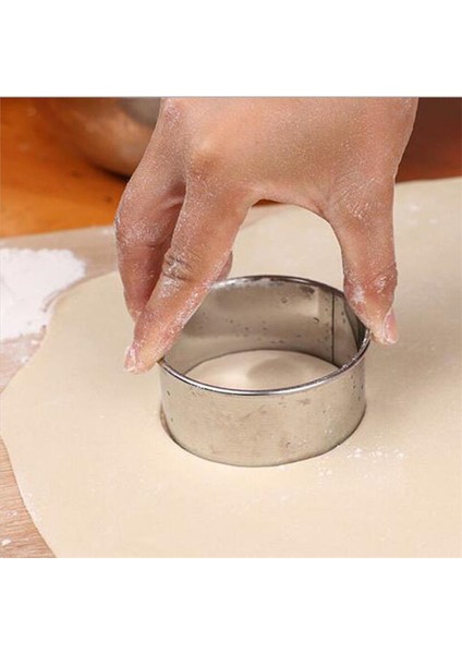 8.5cm Tarzı 1 Adet Yuvarlak Şekilli Hamur Kesme Aracı Mutfak Aletleri Paslanmaz Çelik Mantı Kesici Taşınabilir Mantı Sarım Kalıpları (Yurt Dışından) fiyatları