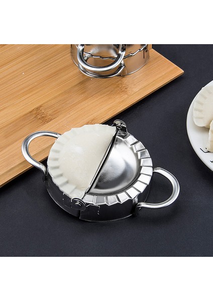 Ben Stil Mutfak Paslanmaz Çelik Mantı Yapımı Kesici Hamur Kesici Pie Ravioli Mantı Kalıbı Dolgulu Et Kaşığı Mutfak Araçları (Yurt Dışından) indirimleri