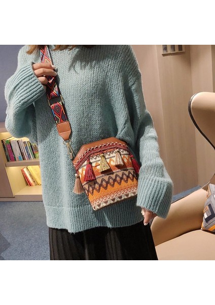 Moda Bohem Etnik Stil Kadın Saman Dokuma Omuz Messenger Çanta Retro Rahat Kova Kahverengi (Yurt Dışından) fiyatları