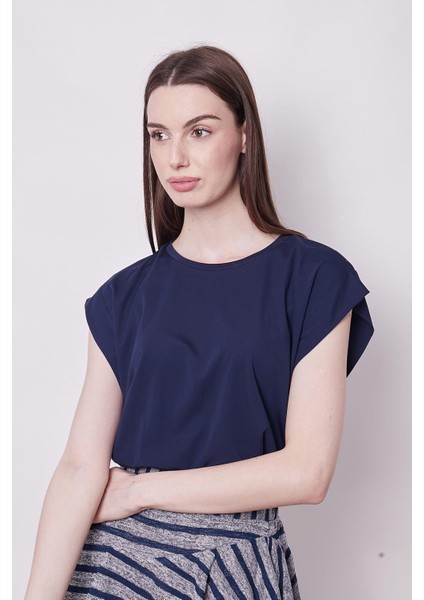 Şık Likralı Span Kumaş Kolsuz Geniş Sıfır Yaka Düşük Omuzlu Basic Tshirt Bluz-Lacivert modelleri