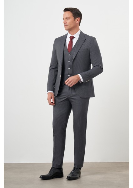 Erkek Füme Poliviskon Trend Yelekli Çizgili Desen Slim Fit Sivri Yaka Takım Elbise modelleri