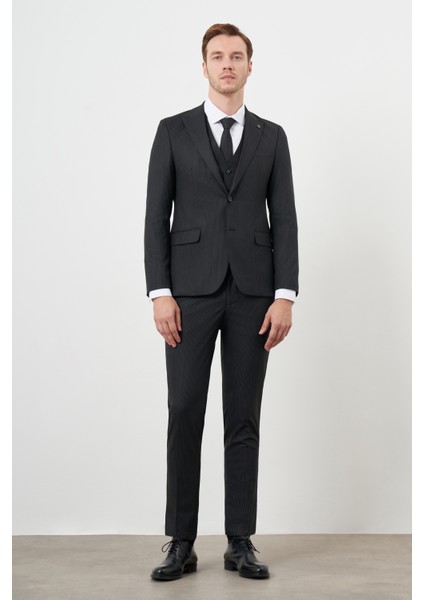 Erkek Siyah Poliviskon Trend Yelekli Çizgili Desen Slim Fit Sivri Yaka Takım Elbise