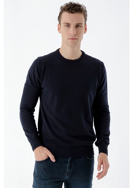 Erkek Lacivert Basic Bisiklet Yaka Dynamic Fit Rahat Kesim Triko