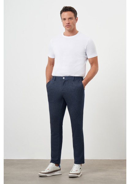 Erkek Lacivert Poliviskon Trend Pileli Slim Fit Spor Pantolon indirimleri