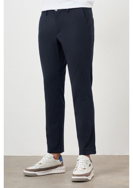 Erkek Lacivert Poliviskon Trend Çizgili Slim Fit Örme Spor Pantolon fiyatları