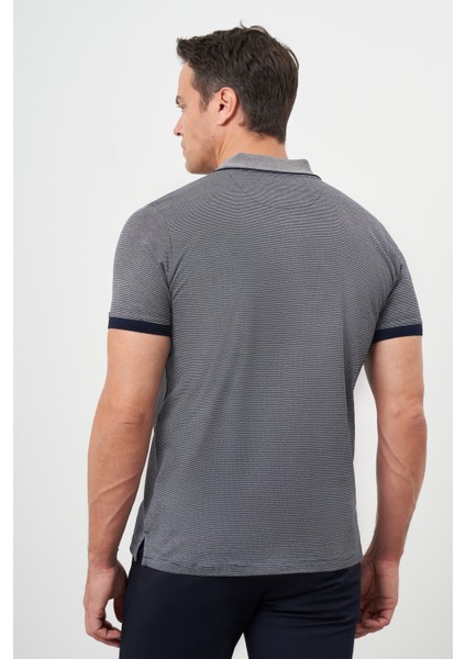 Erkek Lacivert Trend Polo Yaka Dynamic Fit T-Shirt fırsatları
