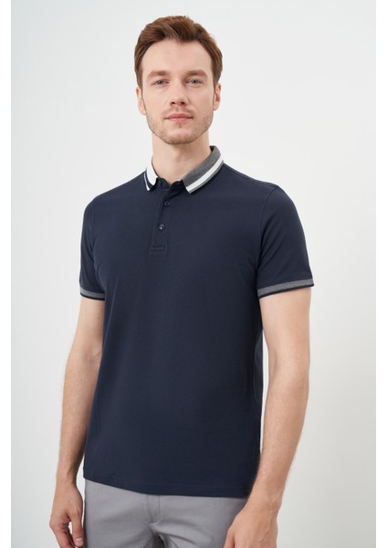 Erkek Lacivert Trend Compact Pike Düz Desen Düğmeli Yaka Dynamic Fit T-Shirt modelleri