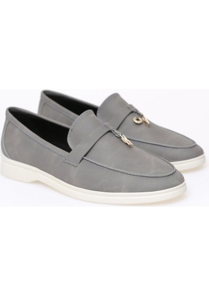 Toka Detaylı Loafer modelleri