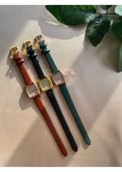 Retro Minimal Vintage Deri Kordon Kadın Kol Saati