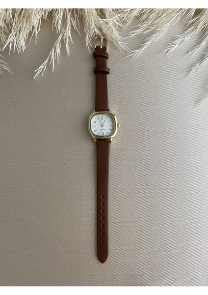 Retro Minimal Vintage Deri Kordon Kadın Kol Saati