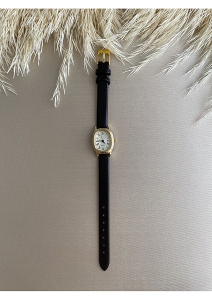 Retro Minimal Vintage Deri Kordon Kadın Kol Saati