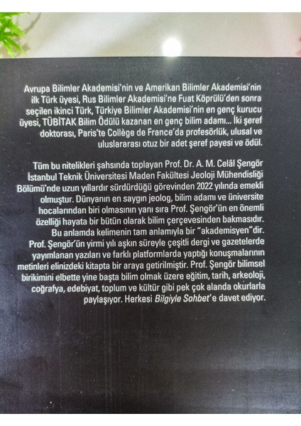 Bilgiyle Sohbet - Celal Şengör - Türkiye Iş Bankası Kültür Yayınları