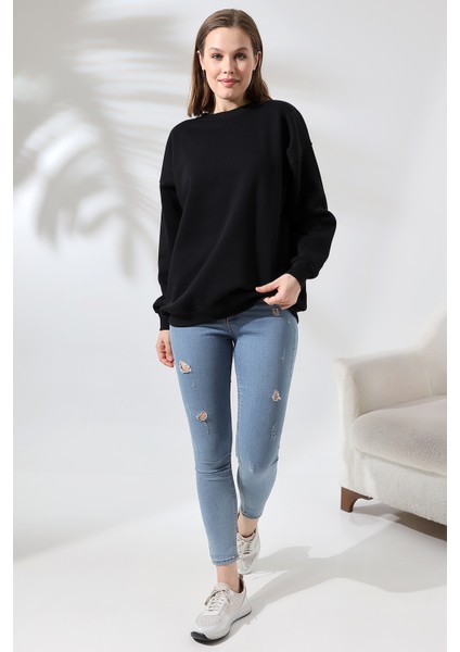 Şardonlu Bisiklet Yaka Oversize Sweatshirt 21620 Siyah