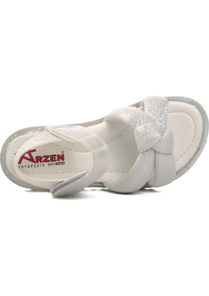 24-409-P Beyaz Simli Çocuk Sandalet fırsatları