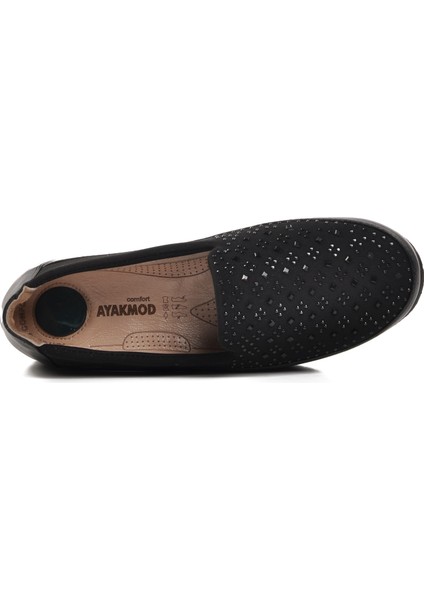 215 Siyah Kadın Günlük Ayakkabı fırsatları