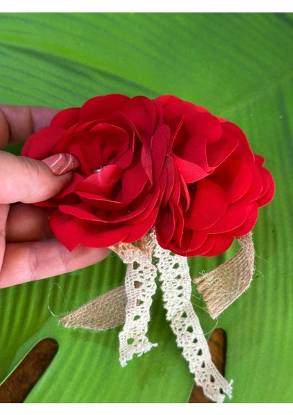 12X8 cm Kırmızı Taşlı Çift Güllü Tasarım Broş Yaka Iğnesi modelleri