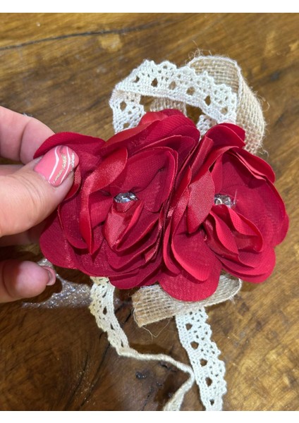11X8 cm Çift Gülllü Kırmızı Taşlı Broş Yaka Iğnesi fiyatları
