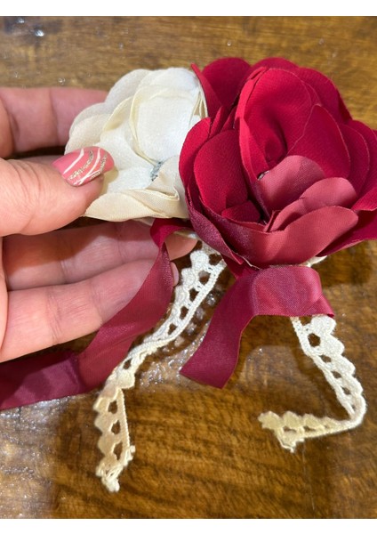 10X8 cm Çift Güllü Püsküllü Taşlı Broş Yaka Iğnesi fiyatları
