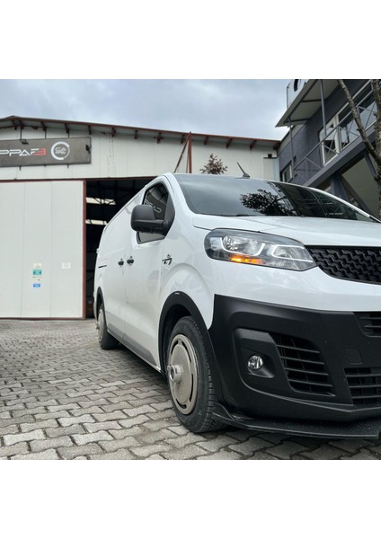 Fiat Scudo Dodik Seti 8 Parça 2022 Model ve Sonrası