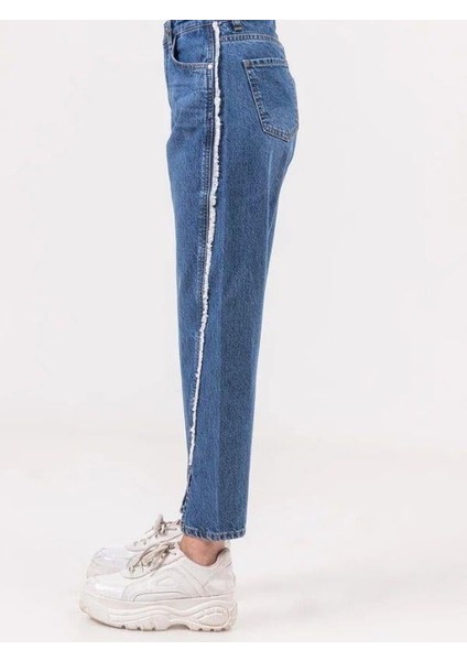 Kız Çocuk Ara Püsküllü Denim Mom Jean Pantolon indirimleri