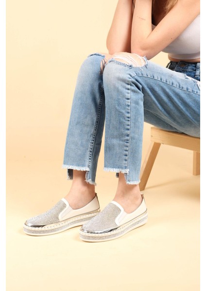 Taş Baskılı Lastikli Sneakers Beyaz fiyatları