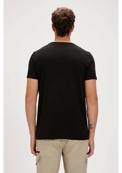 Carl Gece Erkek Tişört fırsatları