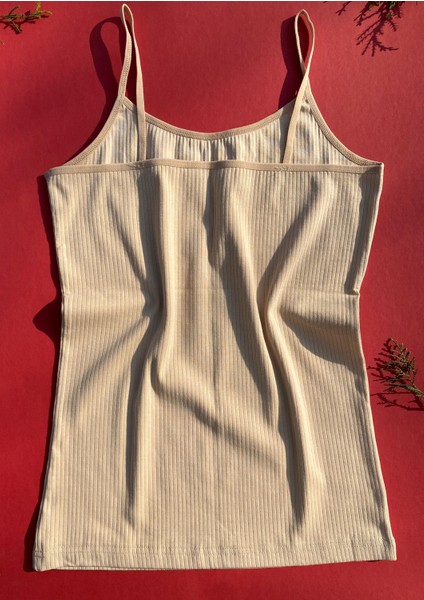 Pamuklu ve Likralı Fitilli 1 Adet Ten Renk Ip Askılı Gömlek Altı Kadın T-Shirt