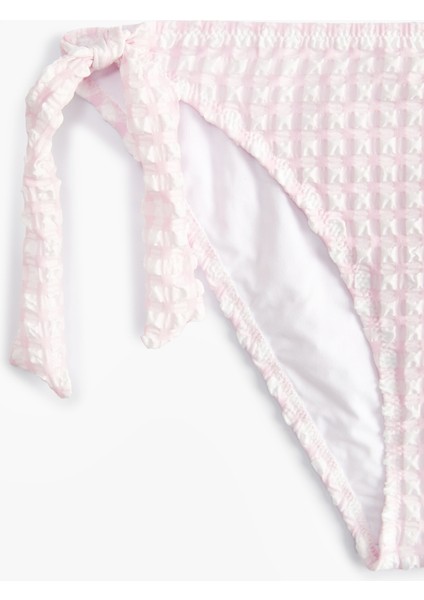 Dokulu Bikini Altı Pötikareli Yanları Kalın Ip Bağlamalı Astarlı modelleri