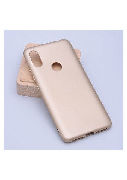Xiaomi Mi 6x Için Esnek ve Şık Soft Premier Silikon Kılıf