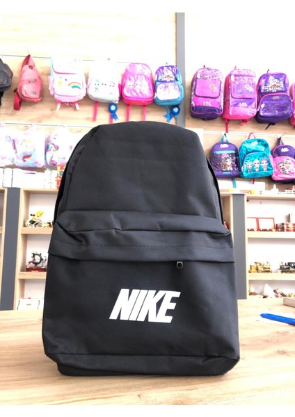 Okul Sırt Çantası