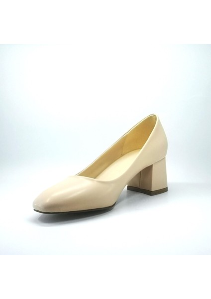 Kadın Topuklu Yumuşak Deri Ayakkabı 147-371-K893 modelleri