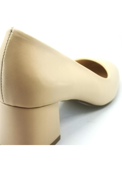 Kadın Topuklu Yumuşak Deri Ayakkabı 147-371-K893 fırsatları