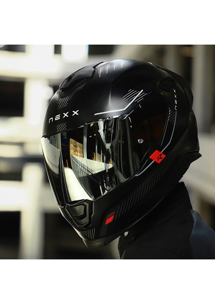 Y.100R Baron Mat Siyah Kask modelleri