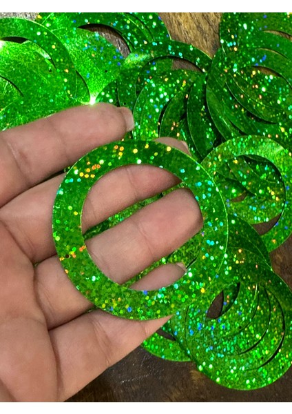 Çap 6 cm 50 Adet Lazer Kesim Simli Halka Delikli Pul Payet Çanta Pulu fiyatları