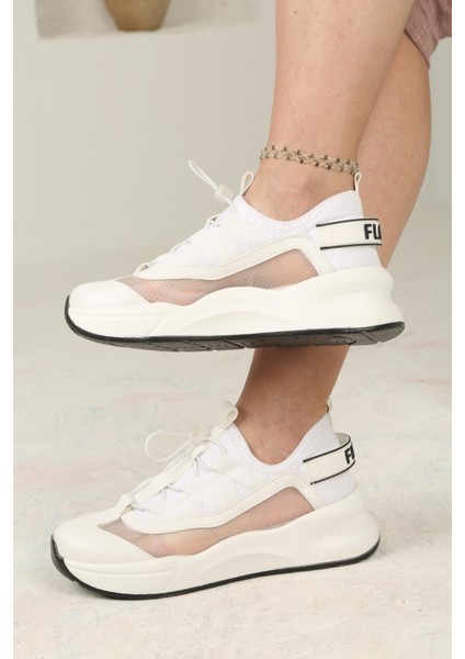 Kadın Bağcıklı Spor Sneaker-Beyaz fırsatları
