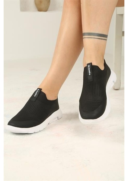 Kadın Ortopedik Bağcıksız Triko Spor Ayakkabı-Siyah-Beyaz modelleri