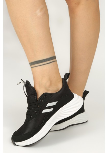 Kadın Bağcıklı Spor Sneaker-Siyah-Beyaz fırsatları