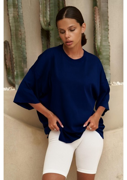 Lux Kadın Kısa Kollu Tişört Lacivert