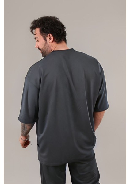 Erkek Oversize Kısa Kollu Tişört Bisiklet Yaka Füme