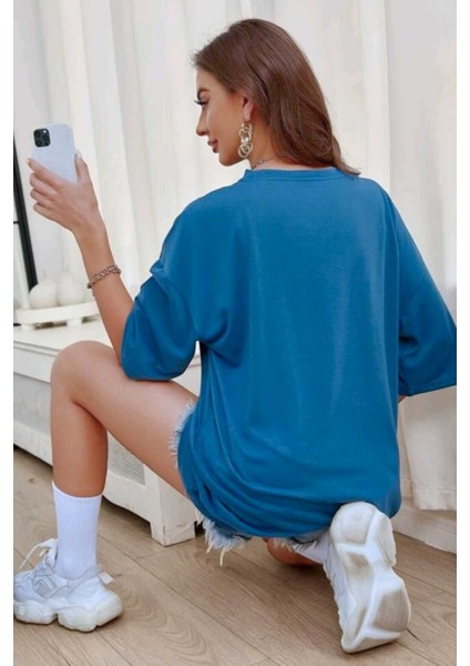 Kadın Oversize Kısa Kollu Tişört Mavi modelleri