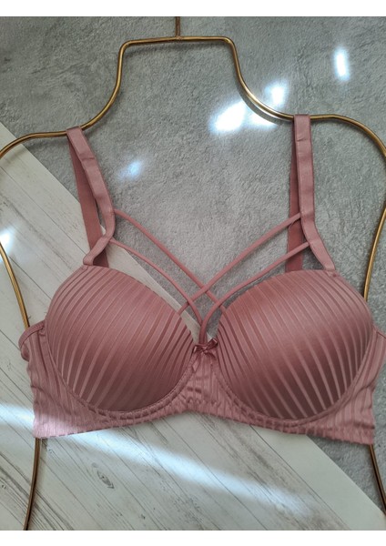 Kadın Büyük Beden Sütyen C Cup Toparlayıcı Telli Günlük Rahat Sütyen Iç Giyim Battal Çamaşır Askı Detaylı Şık Günlükboş Cupsütyen modelleri