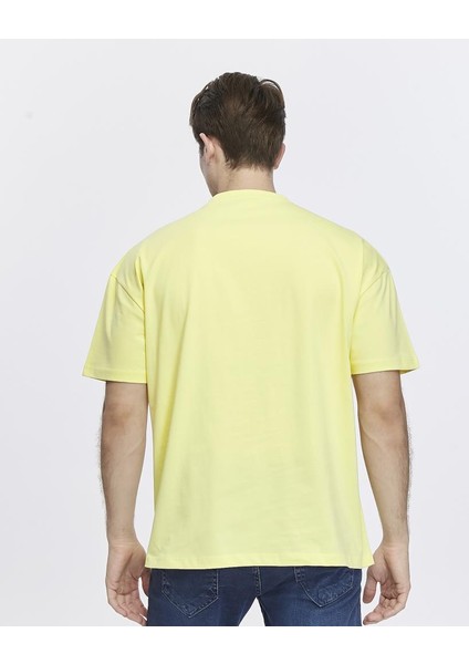 Astronot Baskılı Oversize Tişört fırsatları