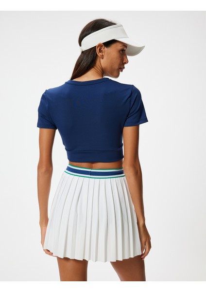 Crop Spor Tişört Slim Fit Bisiklet Yaka Katlı Kısa Kollu modelleri