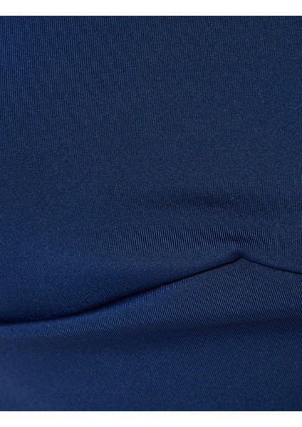 Crop Spor Tişört Slim Fit Bisiklet Yaka Katlı Kısa Kollu indirimleri