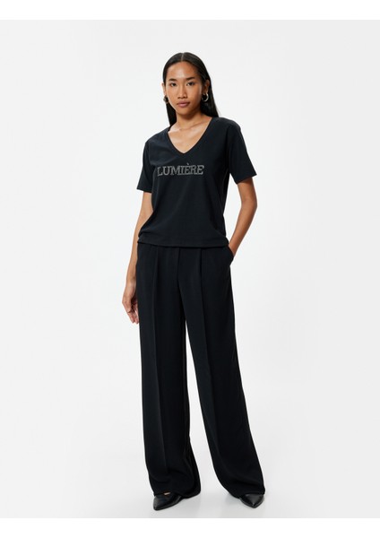 V Yaka Tişört Taşlı Kısa Kollu Pamuklu