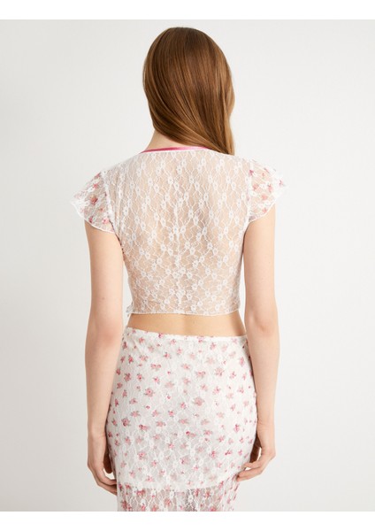 Çiçekli Tül Dantel Bluz Crop Fiyonk Detaylı Fırfırlı V Yaka Slim Fit indirimleri