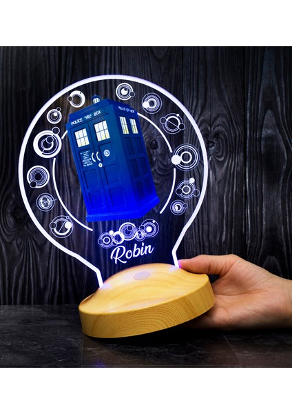 Tardis Desenli Gece Lambası, Doctor Who Hayranlarına , Galiffrey Dilinde Kişiye Özel Isim Çevrili Zaman Yolcusu Telefon Kulübesi, Timelord, Tardis, Kişiselleştirilebilir Masa Lambası