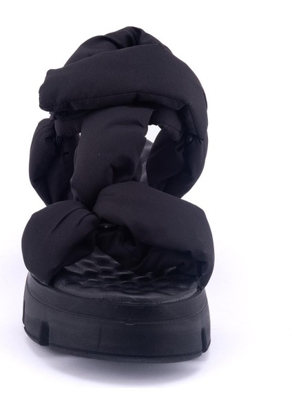 7960 Kadın Sandalet modelleri